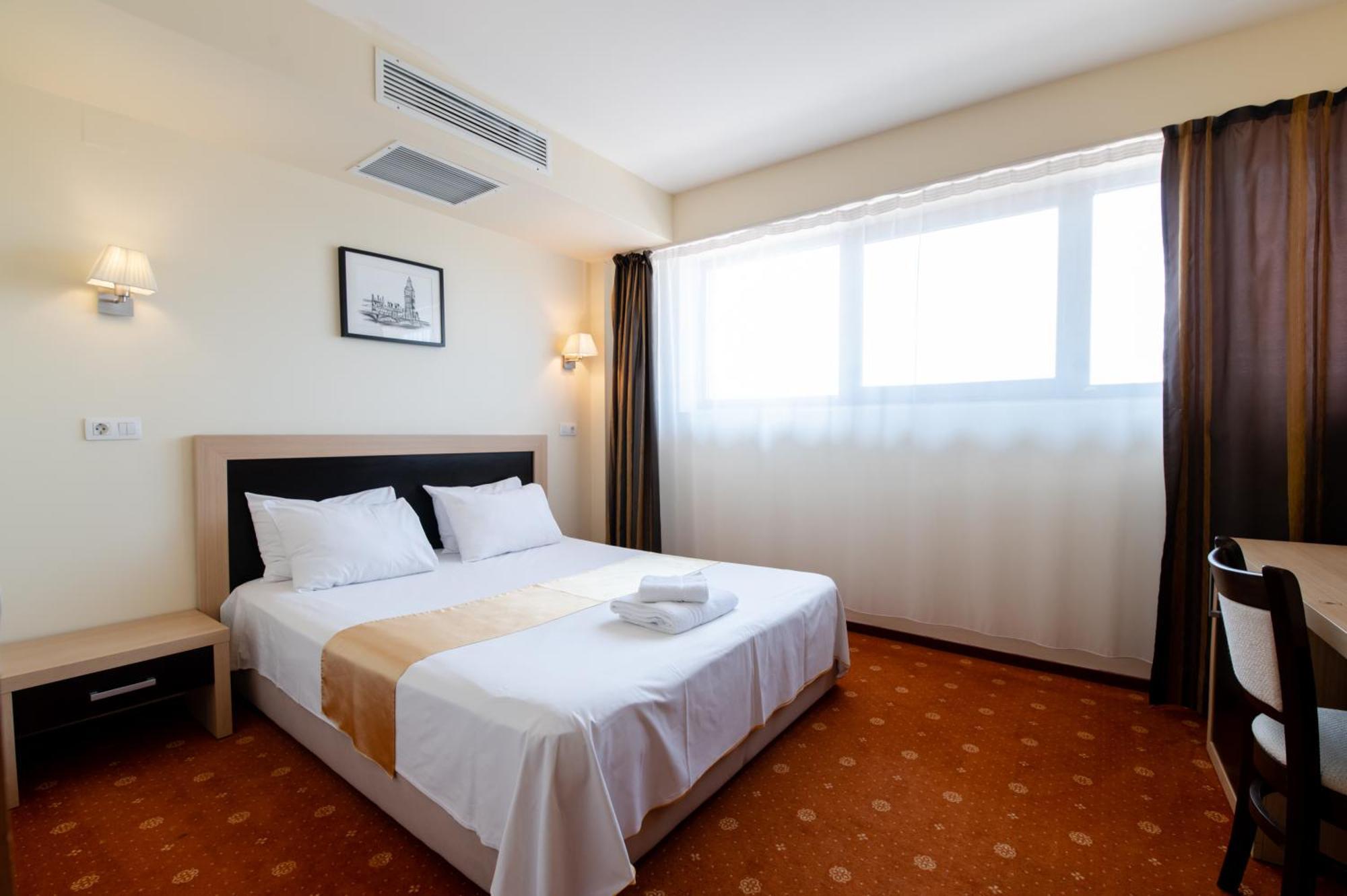 Hotel Oxford By Timhotels Timişoara Extérieur photo